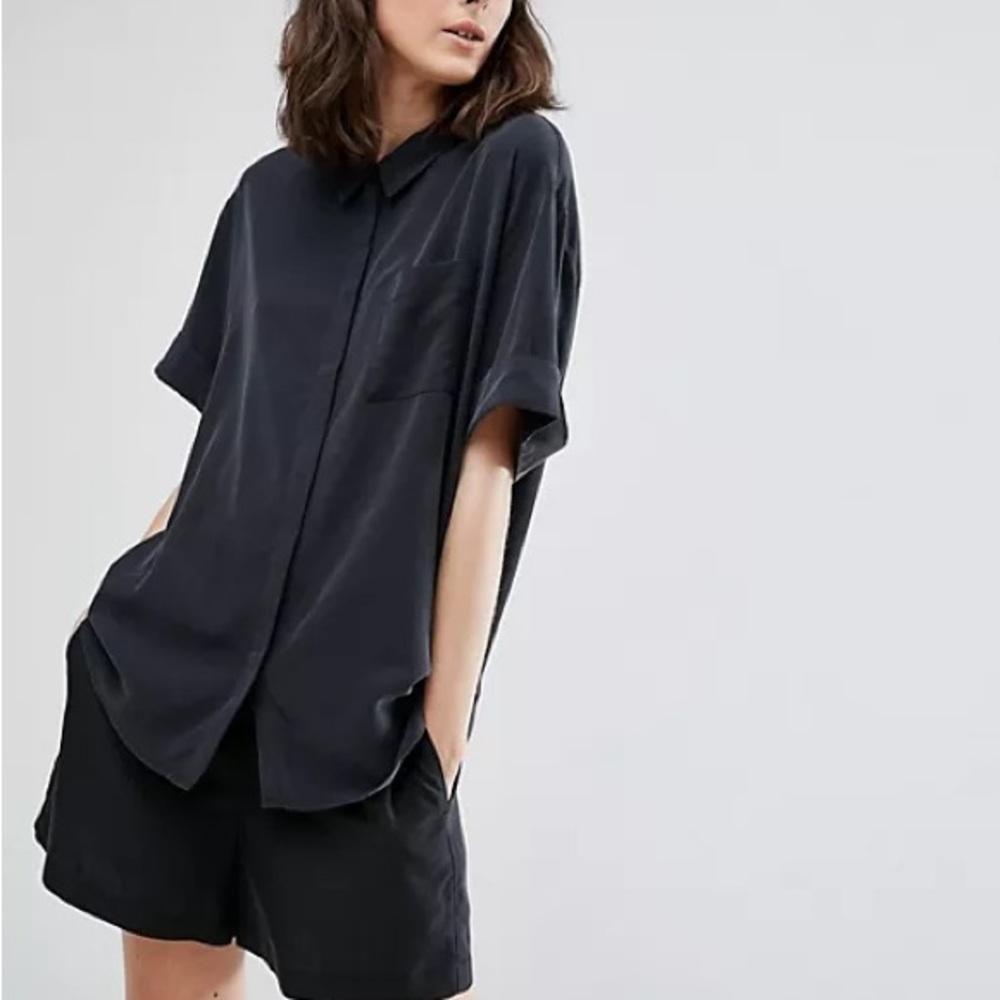 Weekday Casy shirt XS short sleeve